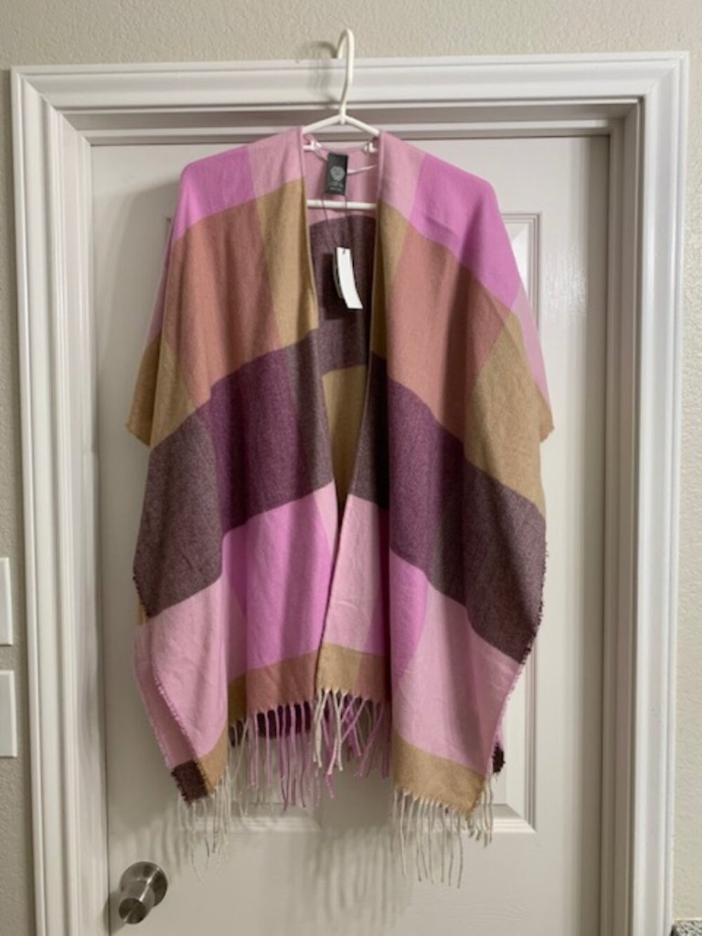 Vince Camuto Multi-Color Shrug, Size OS (NWT)